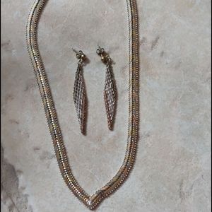 Vintage Sterling silver necklace & earrings